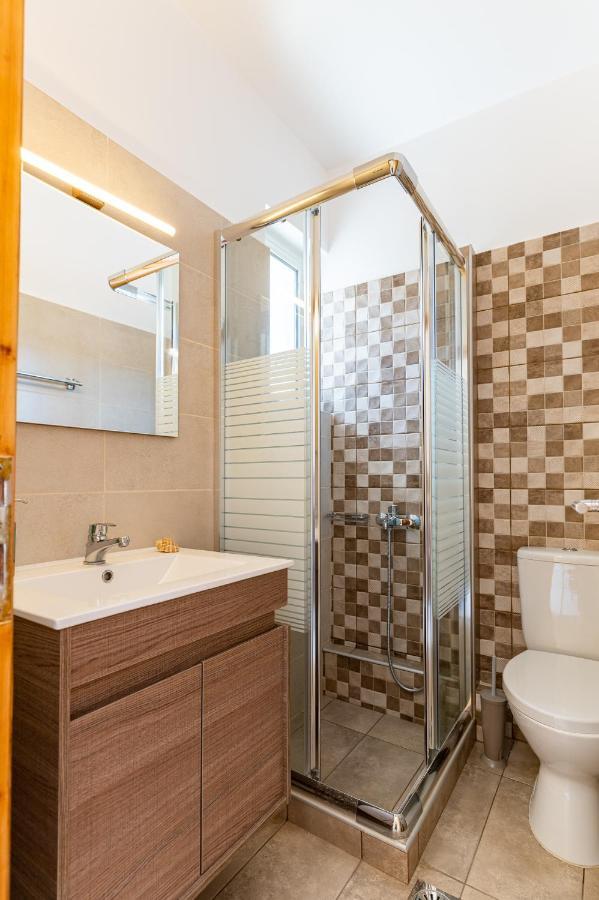 Ο Μόλος Apartment Marmari  Exterior photo